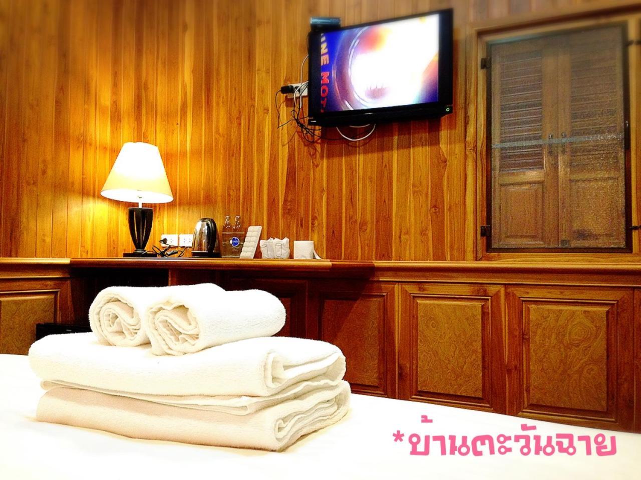 Hotel Baan Tawan Shine Surin Exterior foto